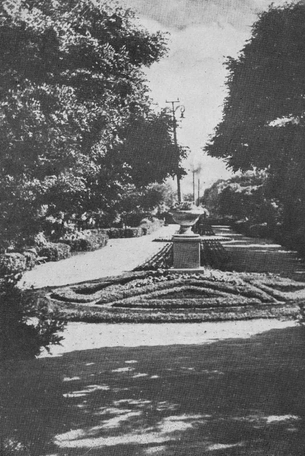 Сквер у Комсомольской набережной